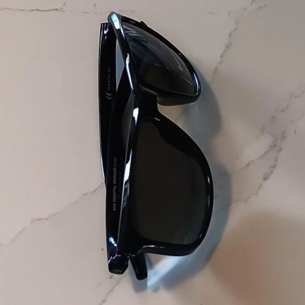 NIKE Sunglasses Black with Hard Shell Case NWOT